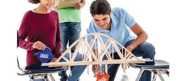 Students using SpanStructure Set